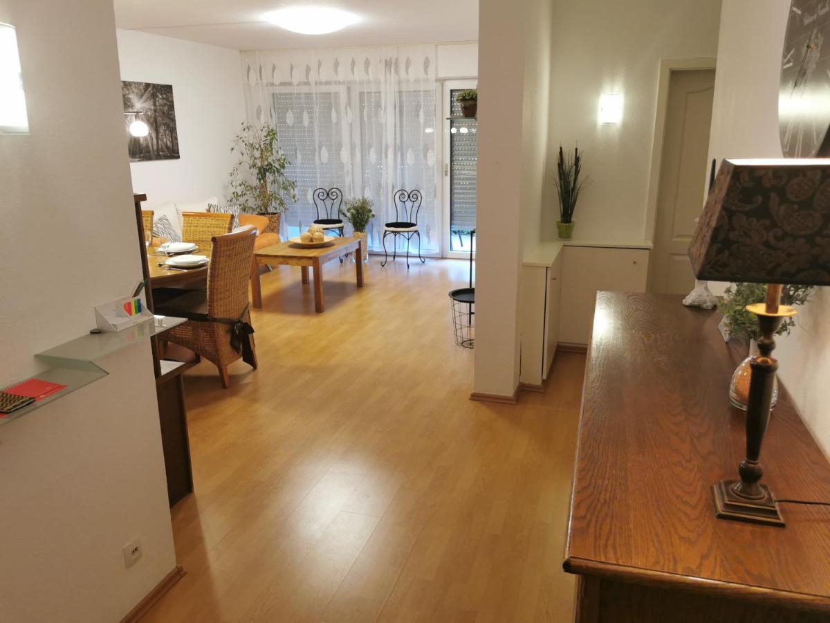 Schoene 3-Zimmer Erdgeschosswohnung Am Bergpark,Unesco,Therme,Train, Wilhelmshoeher Allee 329 카셀 외부 사진