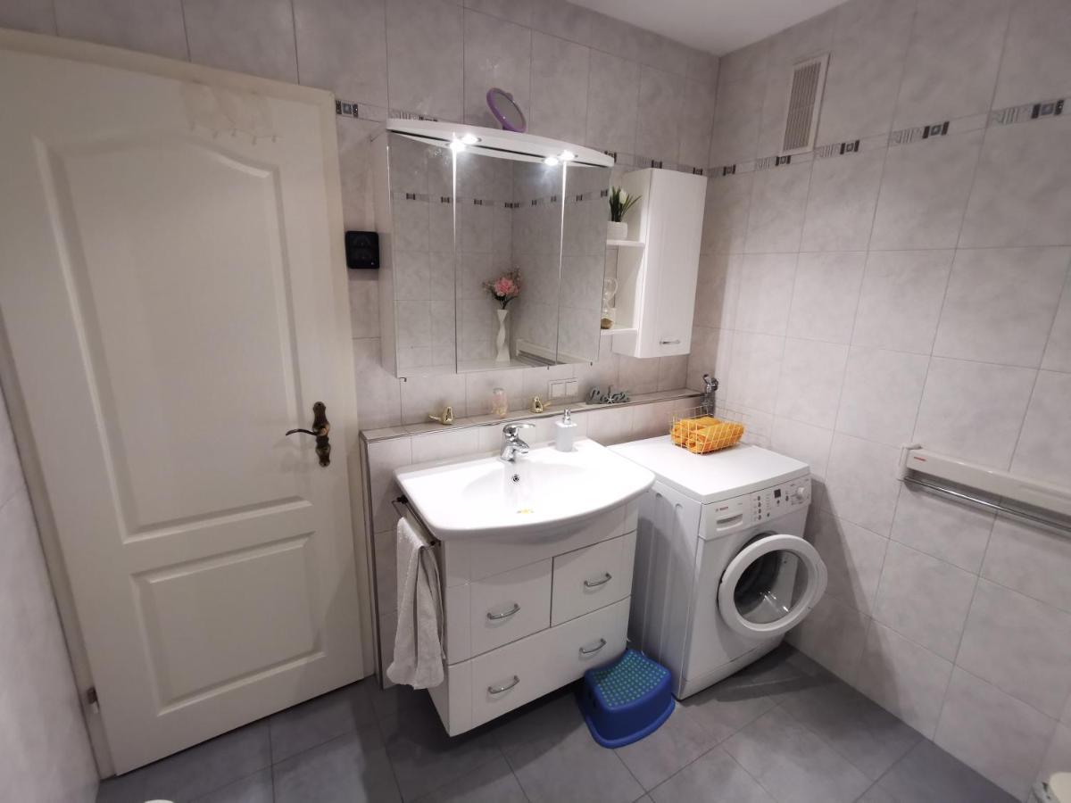 Schoene 3-Zimmer Erdgeschosswohnung Am Bergpark,Unesco,Therme,Train, Wilhelmshoeher Allee 329 카셀 외부 사진