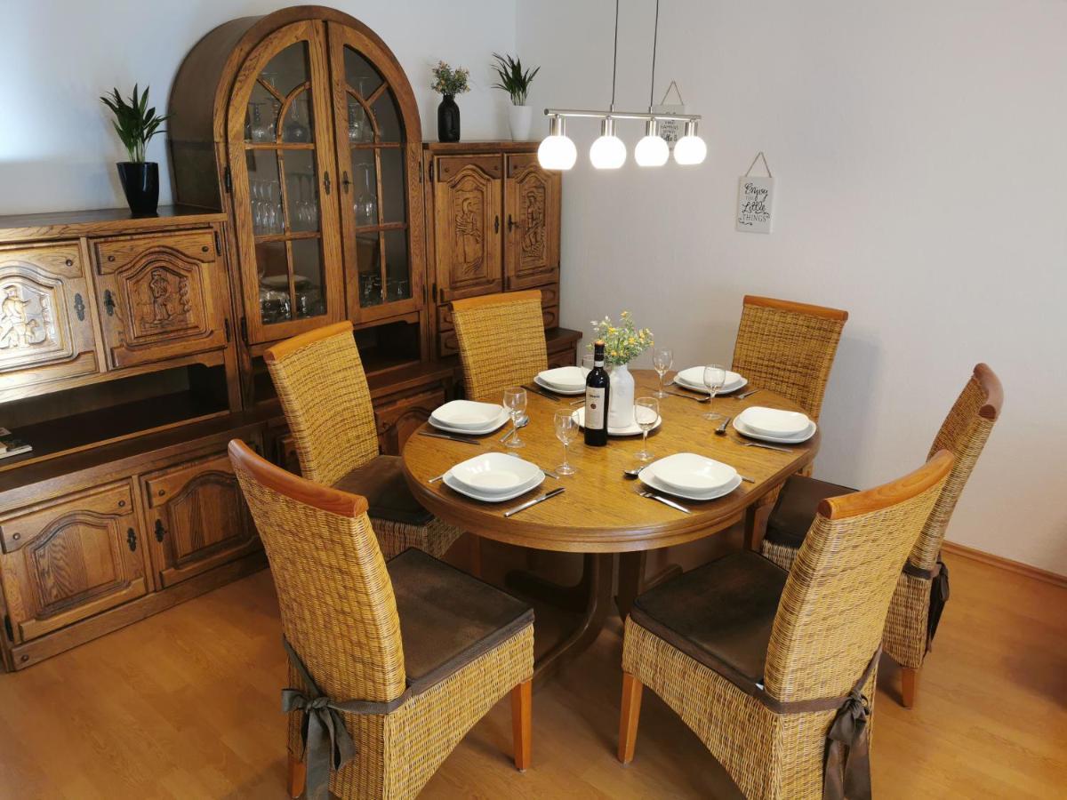 Schoene 3-Zimmer Erdgeschosswohnung Am Bergpark,Unesco,Therme,Train, Wilhelmshoeher Allee 329 카셀 외부 사진